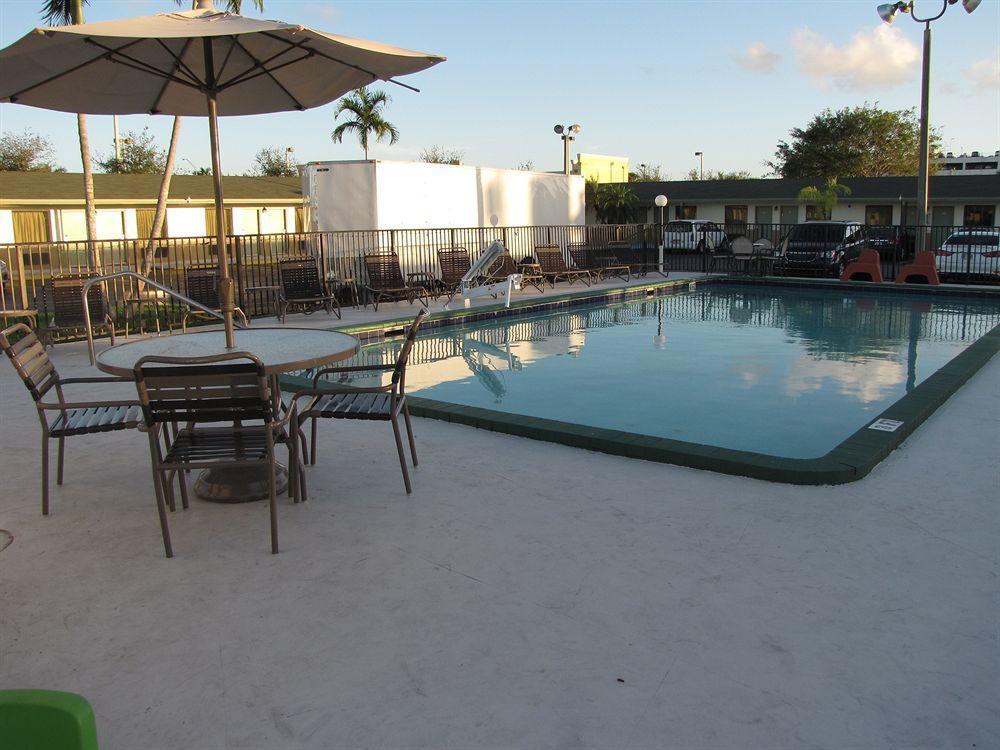Budget Host Inn Florida City Eksteriør billede